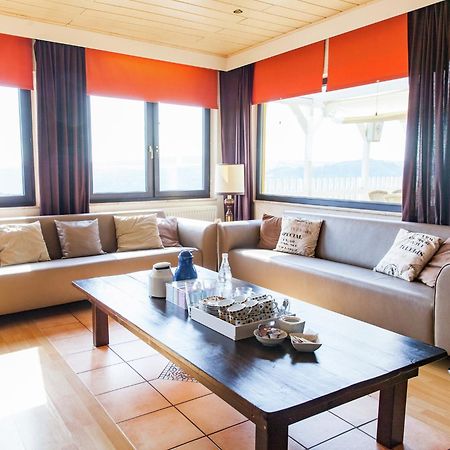 Beautiful Holidayhome With Sauna And Terrace Harscheid Extérieur photo